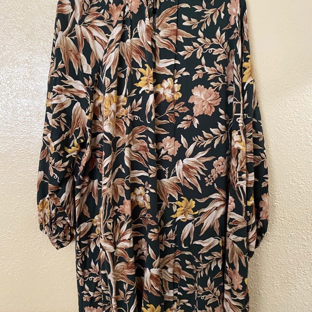 Mini Dress - Picture 2 of 3